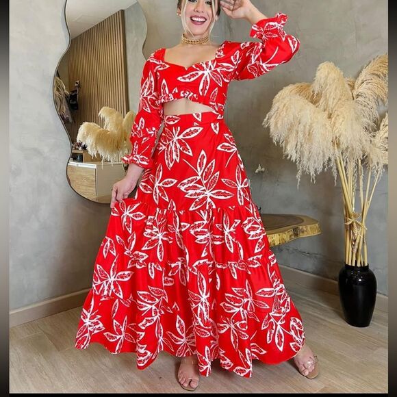 New- Maxi Dress Sz Small Floral Print Red white Tie at back - Picture 1 of 12